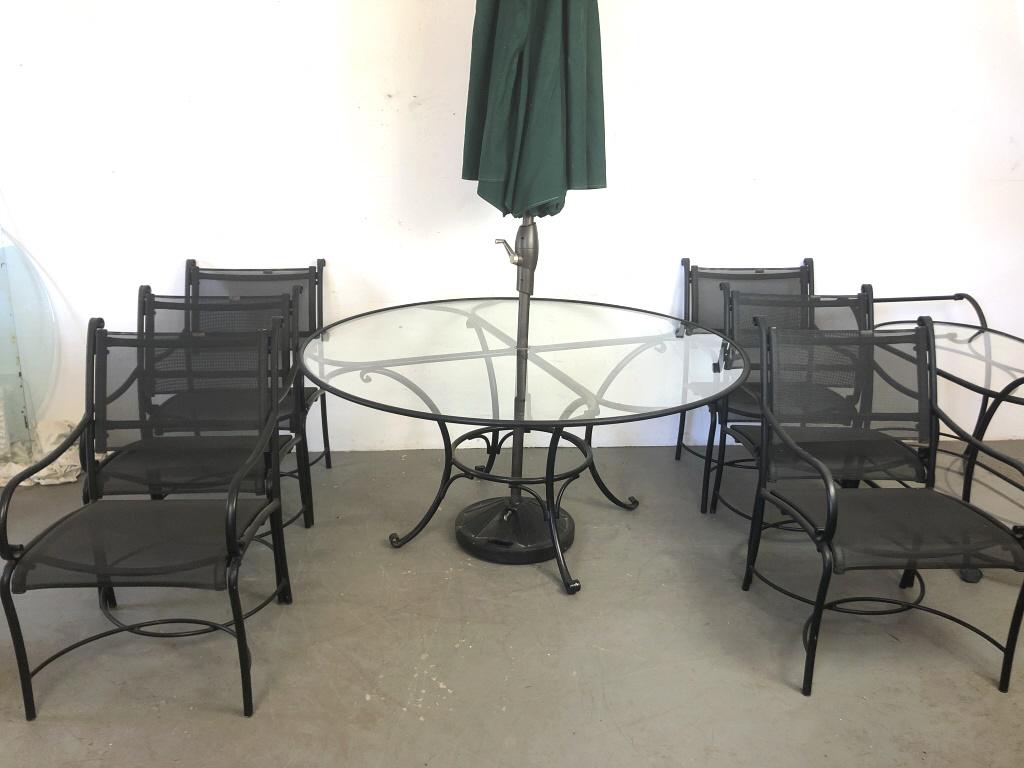 Brown Jordan Outdoor Patio Set Comprising of dining (1 of 6)