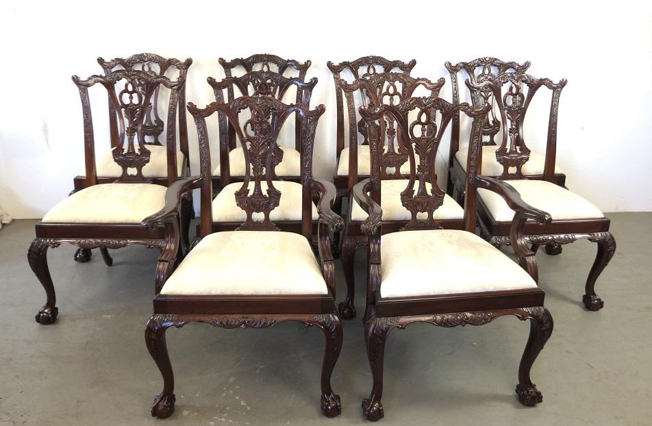 Set of !0 Chippendale Style Dining Chairs Comprising of (1 of 7)