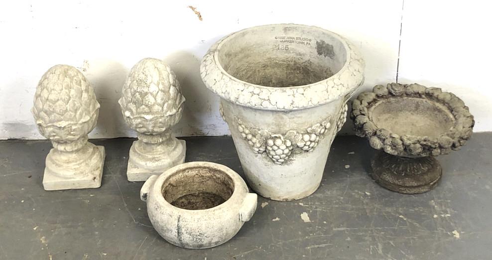 5 Portland Cement Ornamental Garden Articles. Planter (1 of 4)