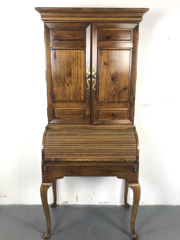Queen Anne Style Cylinder Desk 76 3/4"h x 34"w x 21"d: 76 3/4"h x 34"w x 21"d Condition, hinges broke on folding writing surface, scratches and scuffs