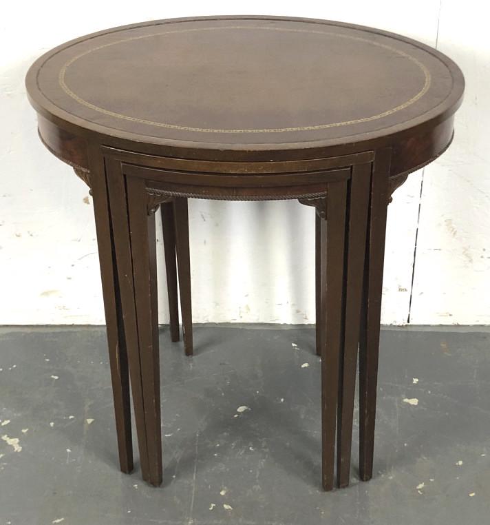 A Nest of 3 Georgian Style Oval Nesting Tables With (1 of 3)