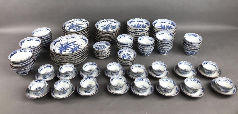 Asian  Blue White Porcelain Partial Dinner Service (1 of 9)