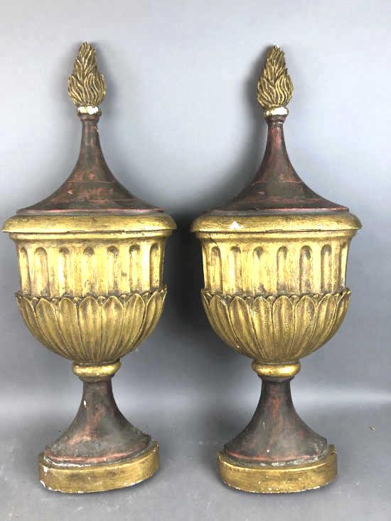 A Pair of Neoclassical Style Decorative Wall Urns (1 of 4)