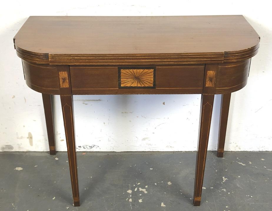 Federal Style Mahogany Tea Table (1 of 7)