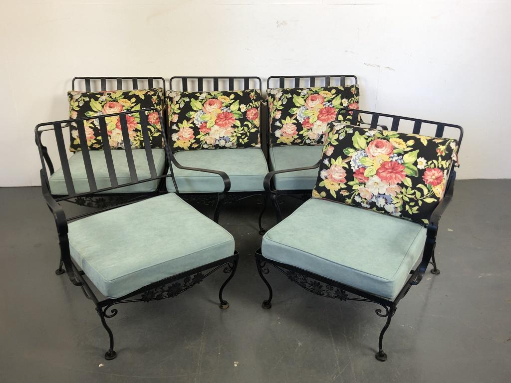 5 Piece Wrought Iron Patio Set Armchair is 31"h x 29"w  x 28"d Condition, some scratches and scuffs (1 of 5)