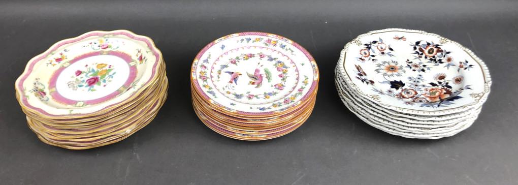 A Set of 9 Royal Doulton Charlotte Pattern Dishes (1 of 9)