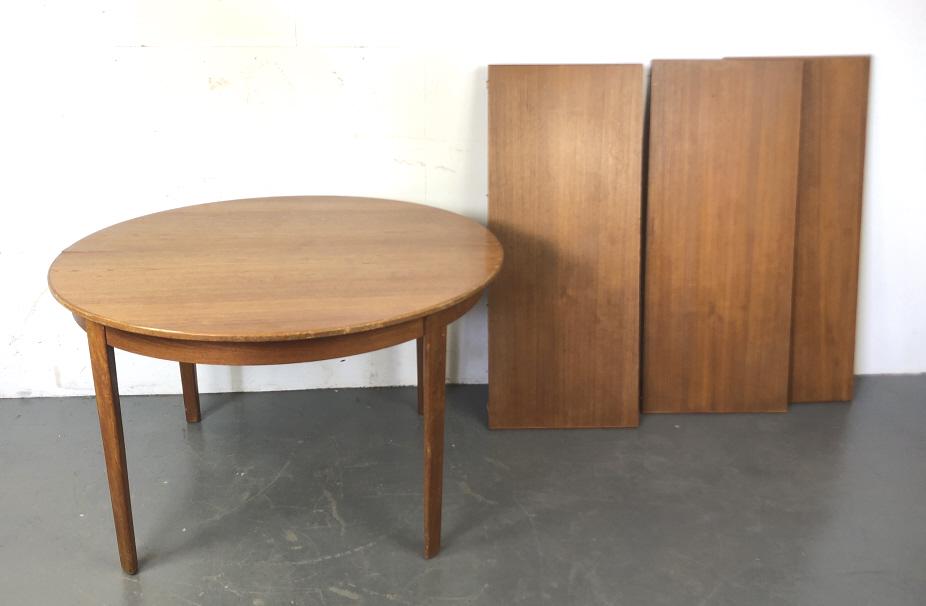 Danish Modern Style Teak Dining Table (1 of 7)
