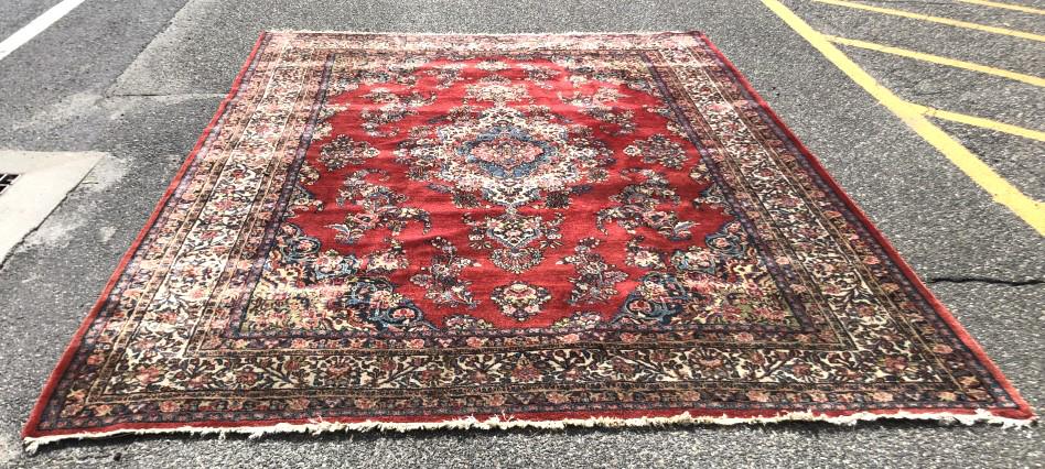 Persian Style Floral Decorated Rug (1 of 5)