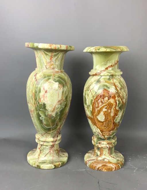 2 Tall Onyx Vases (1 of 7)