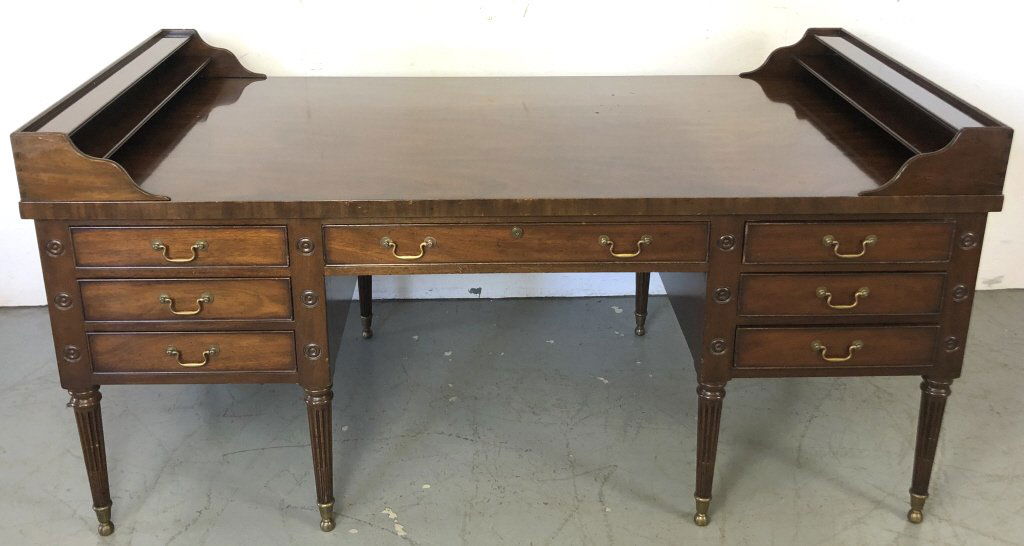 Kittinger George Washington Mahogany Desk (1 of 10)