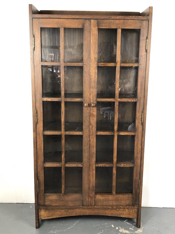 Mission Style Oak Bookcase (1 of 5)