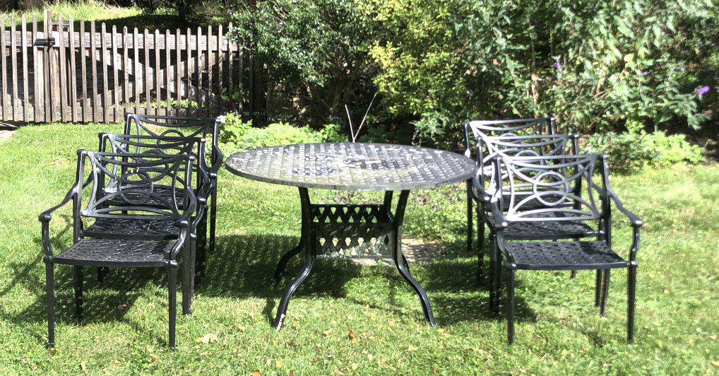 Cast Aluminum Patio Dining Table & 6 Chairs (1 of 6)