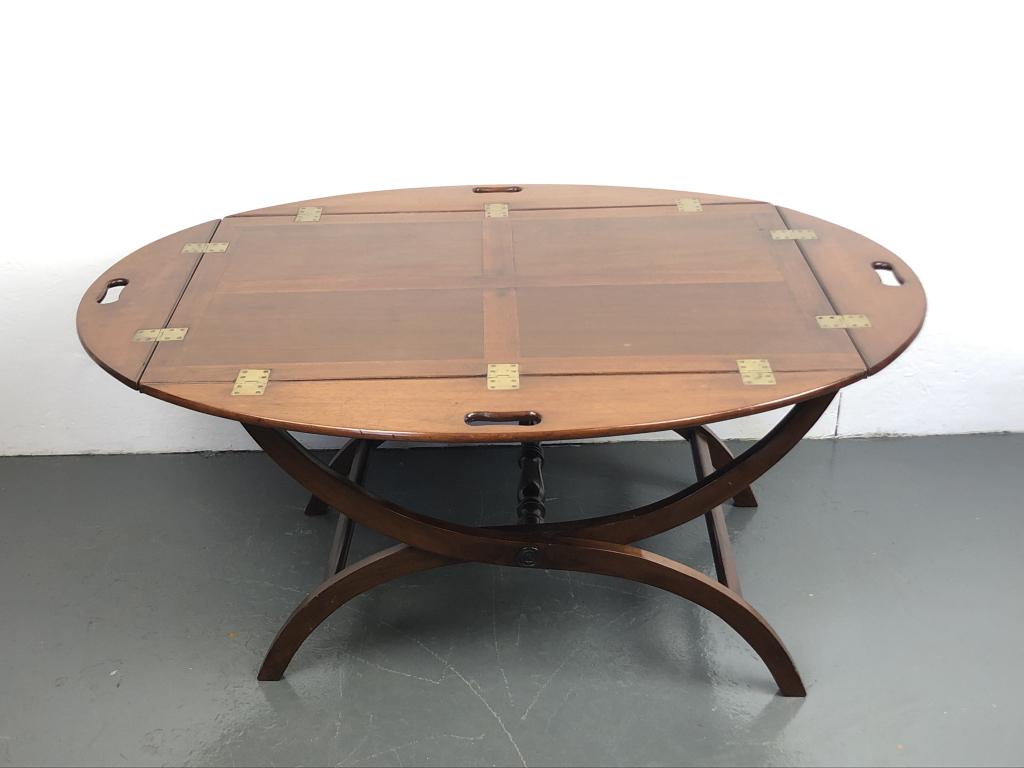 A Mahogany Butler's Tray on Stand (1 of 3)