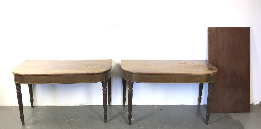 19th C. Mahogany Dining Table (1 of 8)