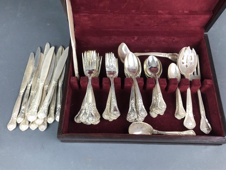 Box Set of Silverplate Flatware (1 of 5)