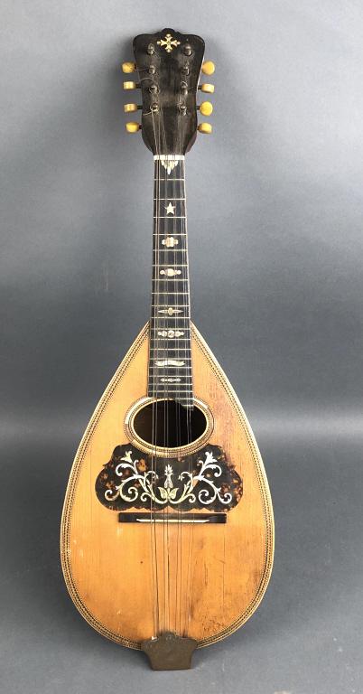 Antique Mandolin (1 of 4)