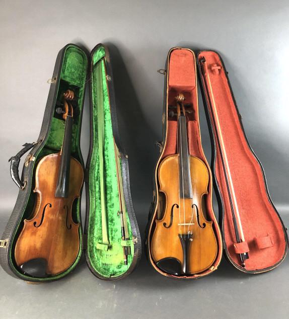 Companion and Antonius Stradivarius Copy Violin (1 of 6)