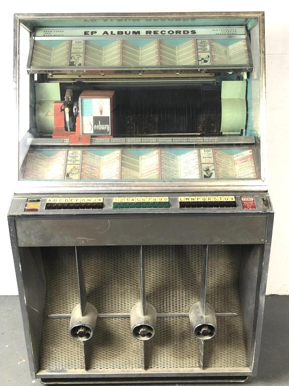 1958 Seeburg Model 201 Jukebox (1 of 9)