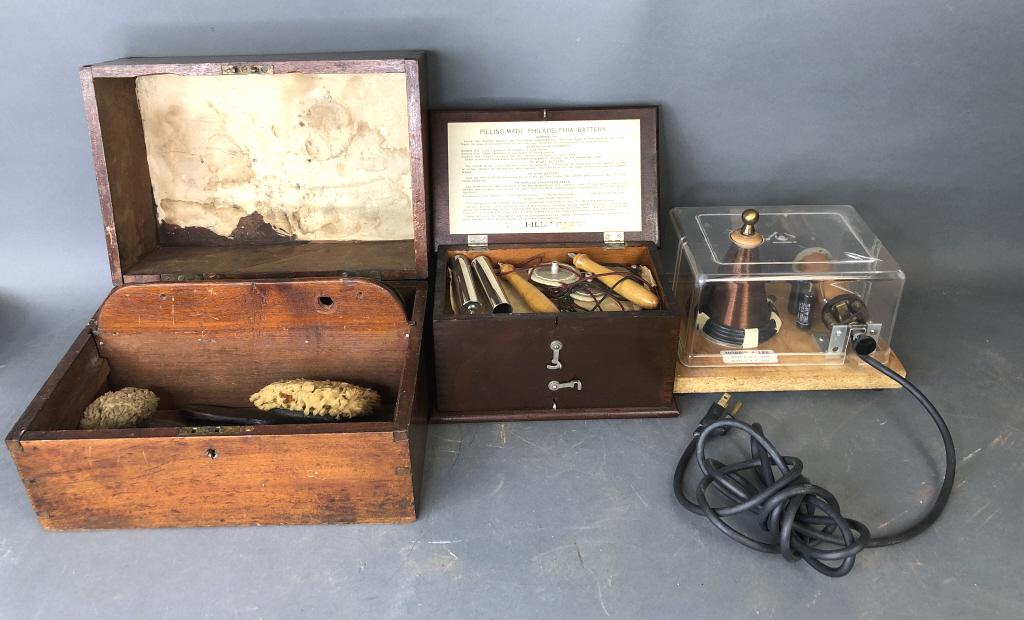 3 Quack Medical Devices in Boxes (1 of 9)