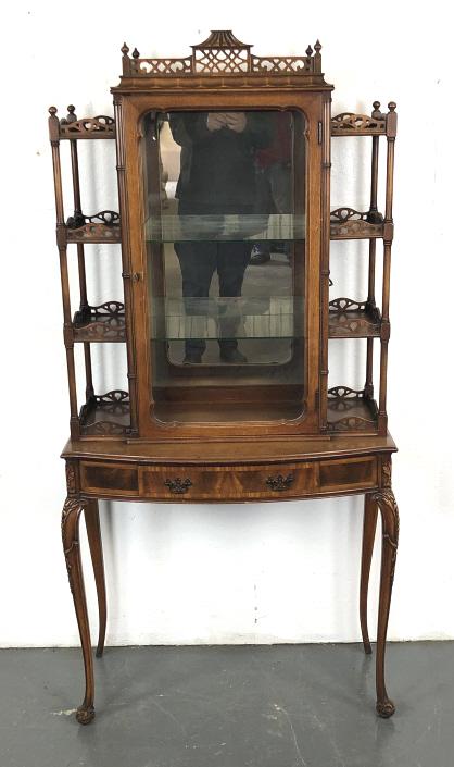Georgian Style Mahogany Curio Cabinet: Georgian Style Mahogany Curio Cabinet . 64 1/2"h x 30 1/2"w x 13"d. Condition, some missing veneer to top gallery, some water damage to top surface