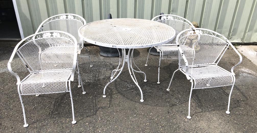 Wrought Iron Patio Set (1 of 3)