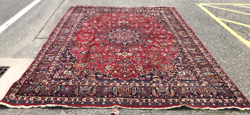 Persian Style Floral Decorated Rug (1 of 7)