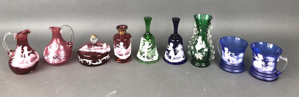 Group of Mary Gregory Style Glass Articles (1 of 7)