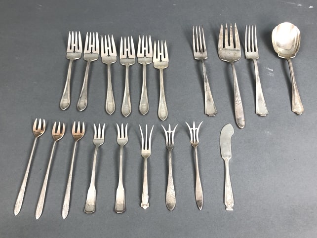 Miscellaneous Group of Sterling Silver Silverware (1 of 4)