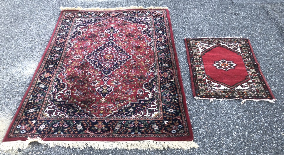 2 Persian Style Floral Carpets (1 of 7)
