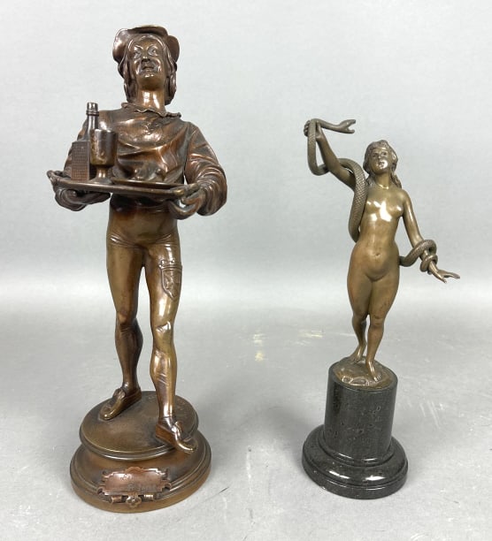 Alfred Bayre Bronze - The Waiter (1 of 12)