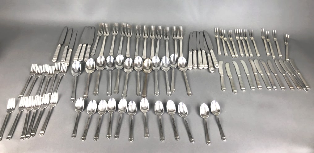 Christofle Silver plate Flat Wear Set (1 of 8)