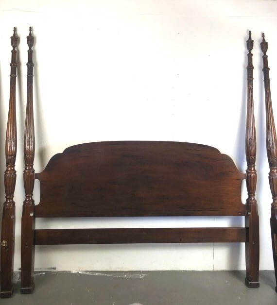 Drexel Heritage Mahogany 4 Poster Bed (1 of 6)