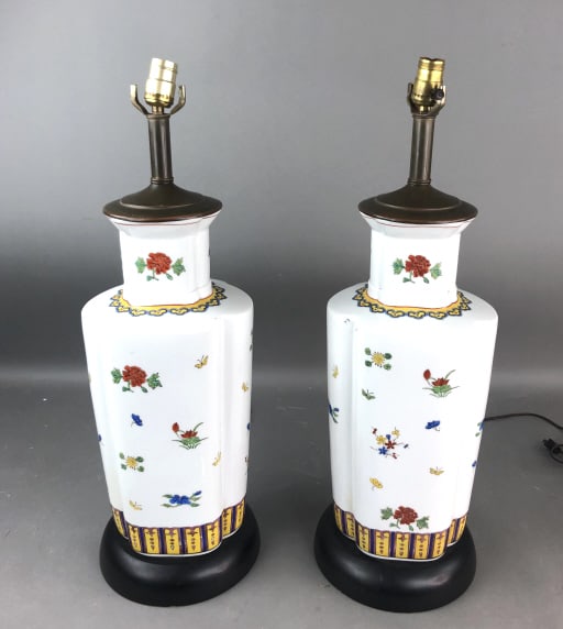 Pair of Floral Decorated Porcelain Lamps: Pair of Floral Decorated Porcelain Lamps 27 1/2"h x 9"d Condition: Untested.