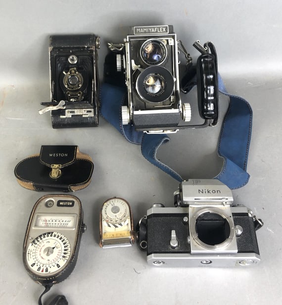 Group of Photographic Equipment: Group of Photographic Equipment Including Mamiyaflex Condition: untested, as is