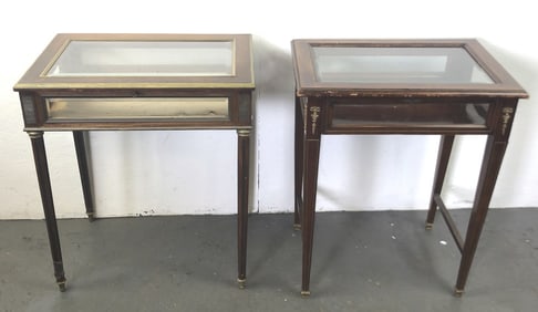 2 Louis XVI Vitrine Tables