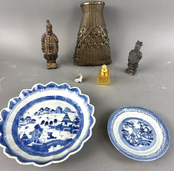 Group of 7 Asian Articles (1 of 12)