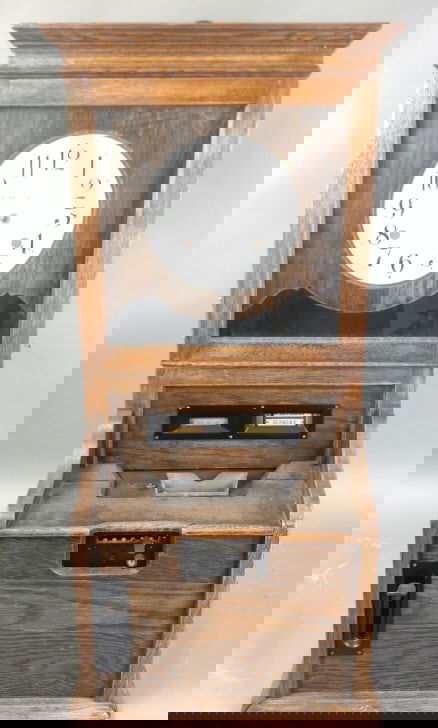 Cincinnati Recorder Time Clock (1 of 8)