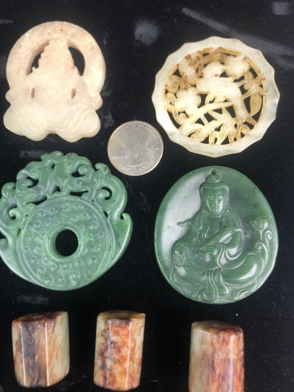 Seven Jade & Hard Stone Items (1 of 4)