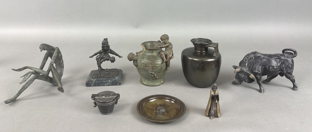 Group of Decorative Metal Articles (1 of 9)