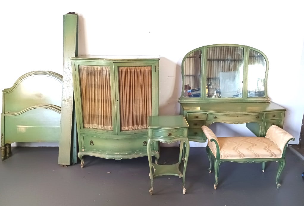 Louis XV Style Green Painted Bedroom Set (1 of 7)