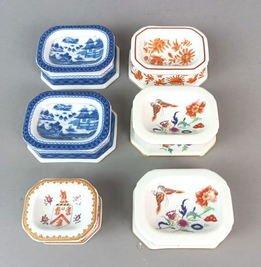 Group of Six Mottahedeh Salt Cellars: Group of six Mottahedeh Salt Cellars. Blue and white: 1 1/2"h x 4 1/4"w x 3 1/4"d Condition: Good.