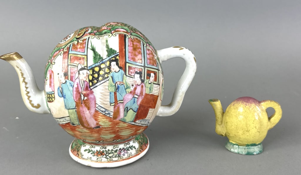 Two Asian Cadogan (Puzzle) Teapots (1 of 12)