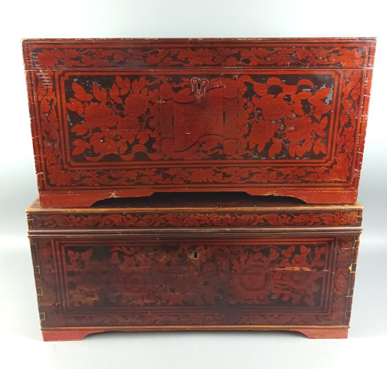 2 Asian Style Lacquered Trunks (1 of 6)