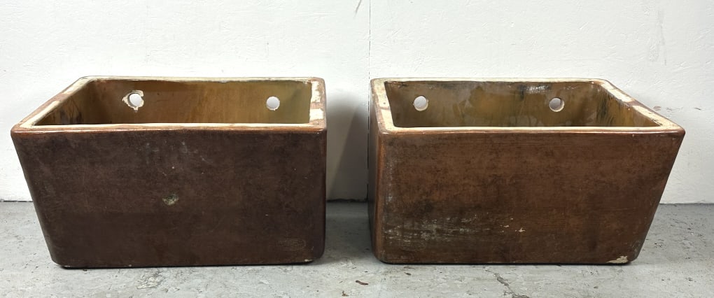 Pair of Chas Graham Brooklyn , NY Sinks (1 of 8)