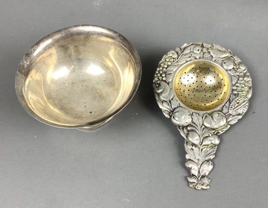 Sterling Silver Bowl w/ 800 Sugar Sifter (1 of 4)