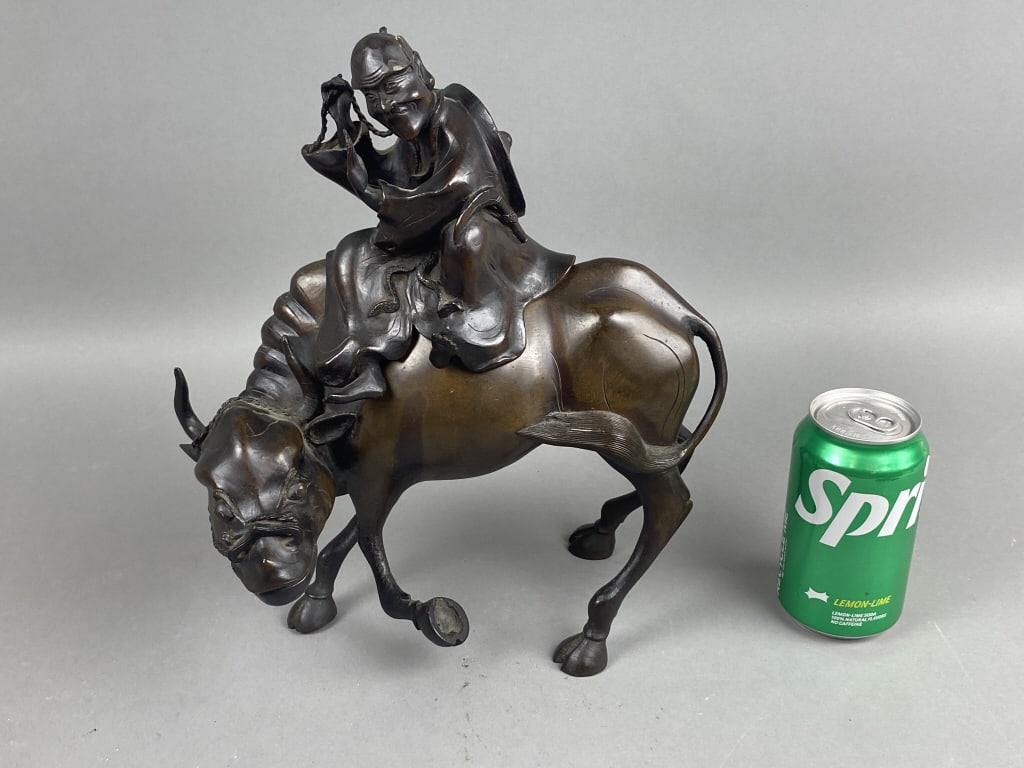 Chinese Bronze Censor (1 of 5)