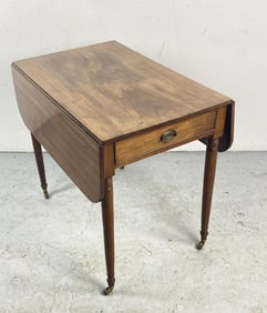 Georgian Mahogany Pembroke Table