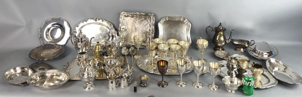 Large Grouping of Silver Plate Articles (1 of 7)