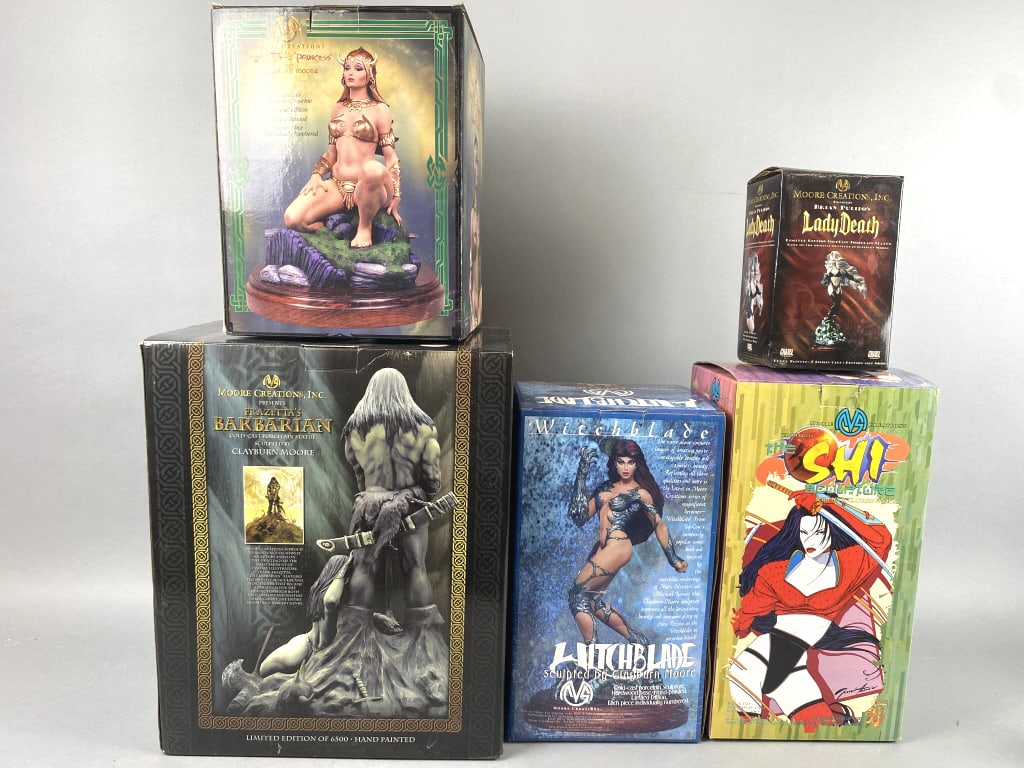 5 Moore Creations Sculptures in Boxes (1 of 20)