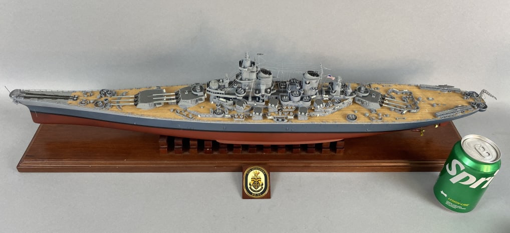 USS Missouri BB 63 Ship Model (1 of 7)